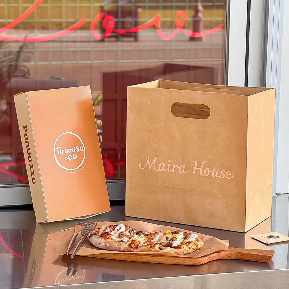Restaurant Fast Food Delivery Bags - Brown kraft takeaway bag with tiramisu box and pizza, die-cut handle